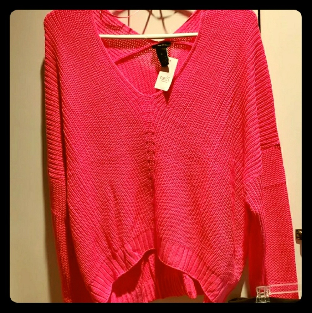 RUE 21 Hot Pink Cropped Sweater